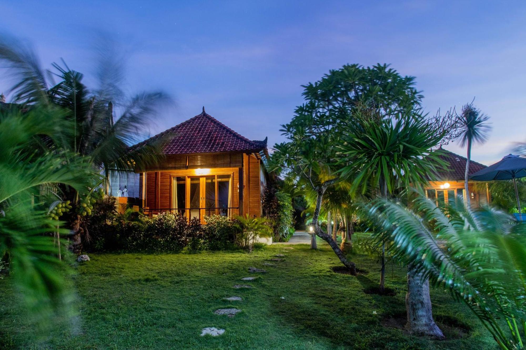 Hotel D'Muncuk Huts Lembongan Zewnętrze zdjęcie