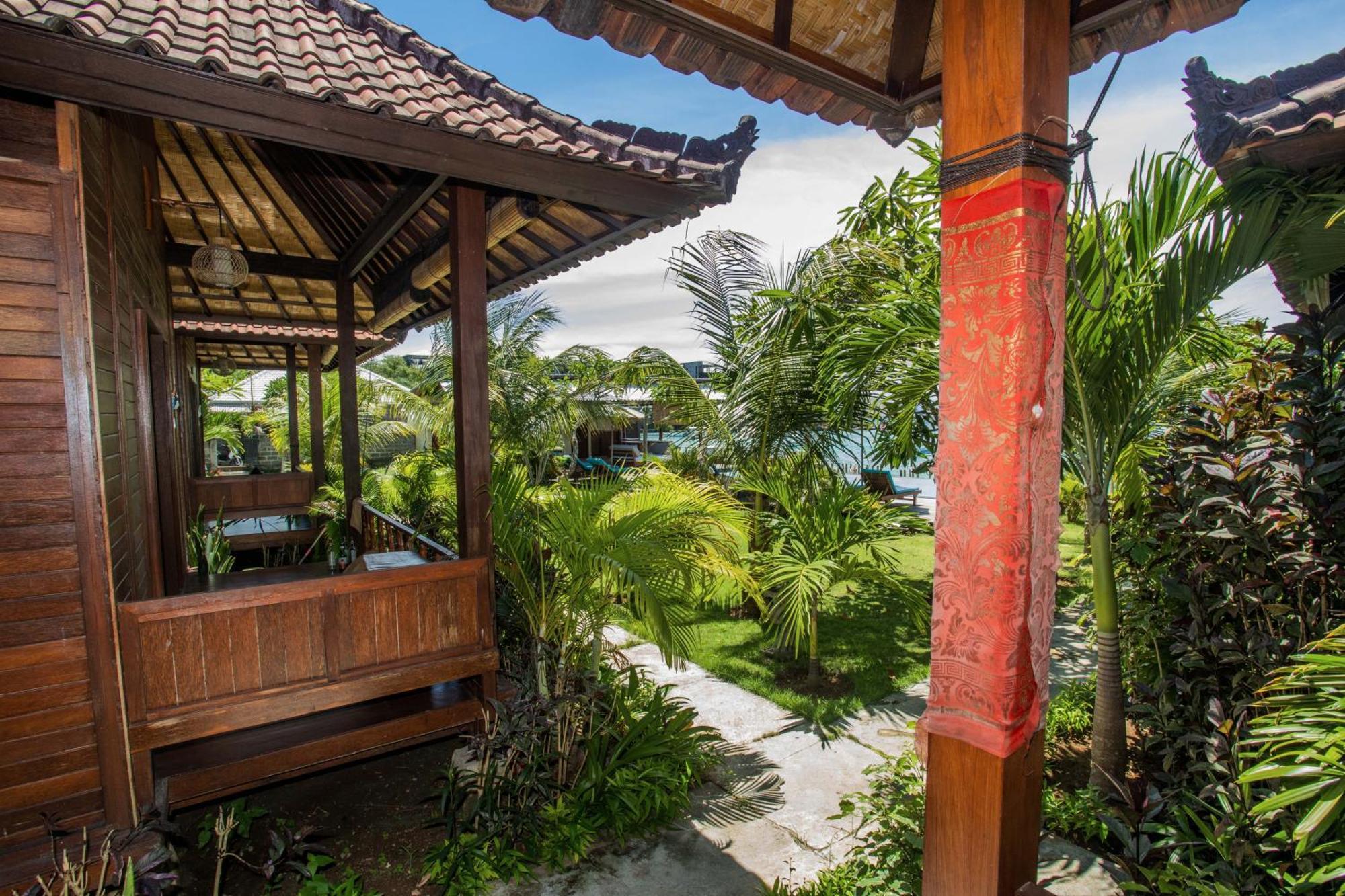 Hotel D'Muncuk Huts Lembongan Zewnętrze zdjęcie